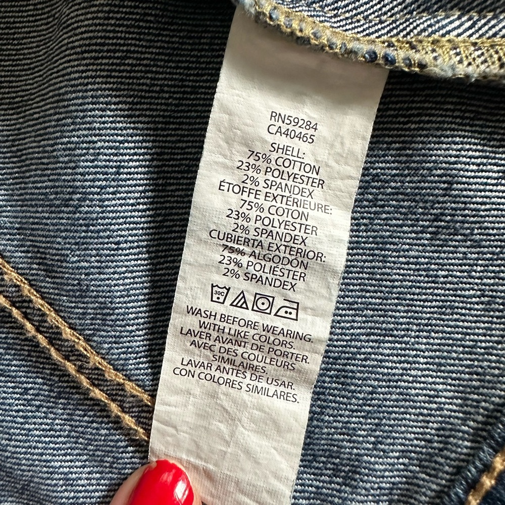 Toddler size Jean Jacket, 18-24 month, super cute! - Picture 7 of 8